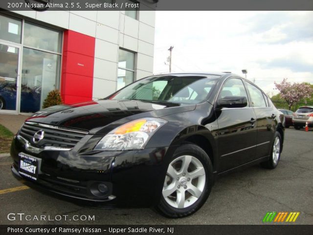 2007 Nissan Altima 2.5 S in Super Black