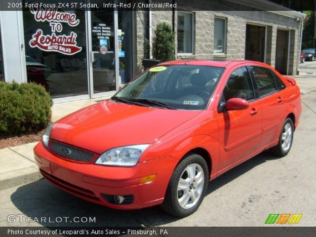 2005 Ford Focus ZX4 ST Sedan in Infra-Red