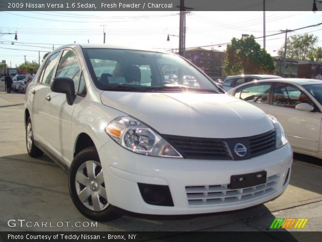 2009 Nissan Versa 1.6 Sedan in Fresh Powder