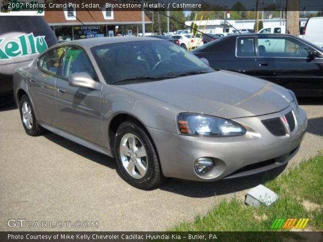 2007 Pontiac Grand Prix Sedan in Bronzestone Metallic