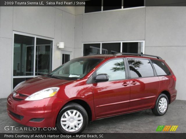 2009 Toyota Sienna LE in Salsa Red Pearl