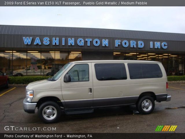 2009 Ford E Series Van E150 XLT Passenger in Pueblo Gold Metallic