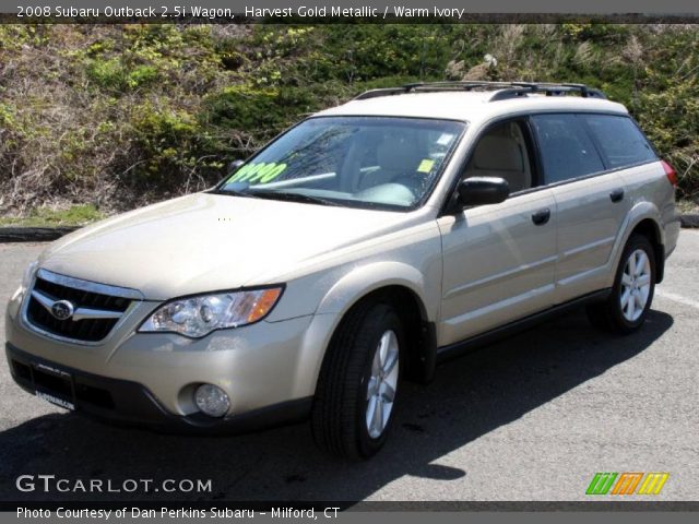 2008 Subaru Outback 2.5i Wagon in Harvest Gold Metallic