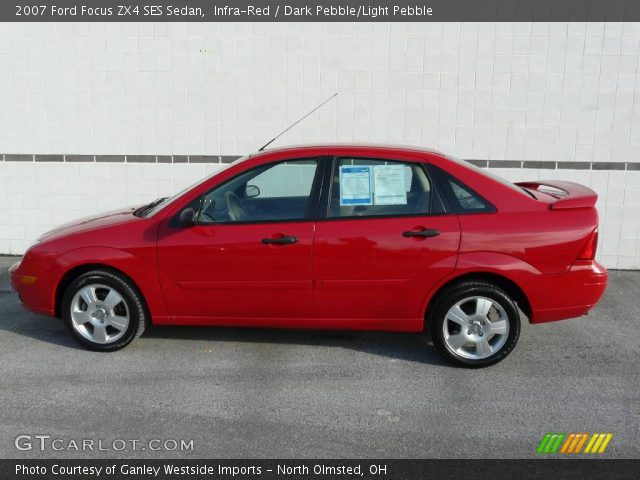 2007 Ford Focus ZX4 SES Sedan in Infra-Red