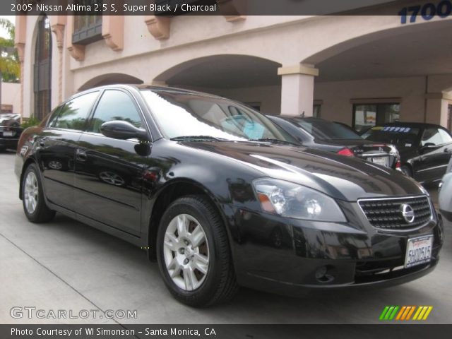 2005 Nissan Altima 2.5 S in Super Black