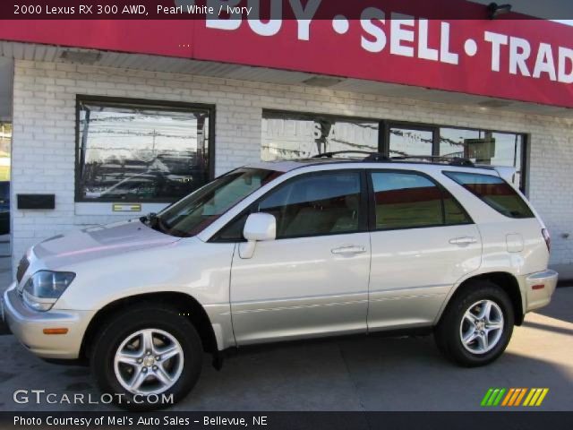 2000 Lexus RX 300 AWD in Pearl White