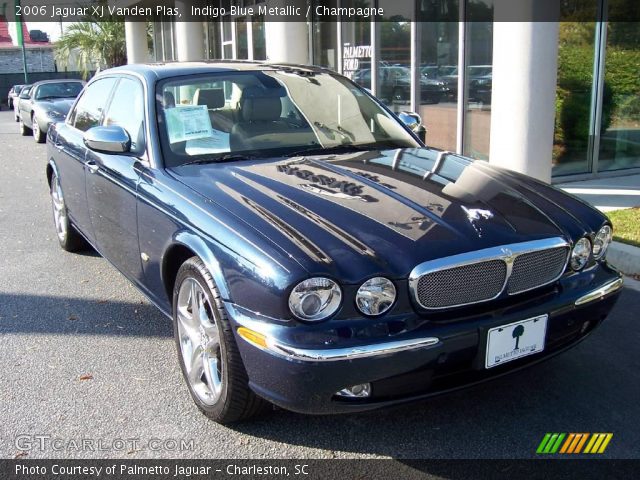 2006 Jaguar XJ Vanden Plas in Indigo Blue Metallic