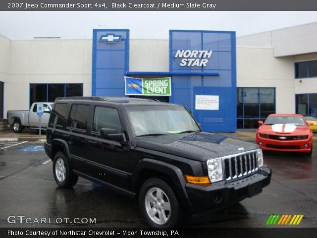2007 Jeep Commander Sport 4x4 in Black Clearcoat