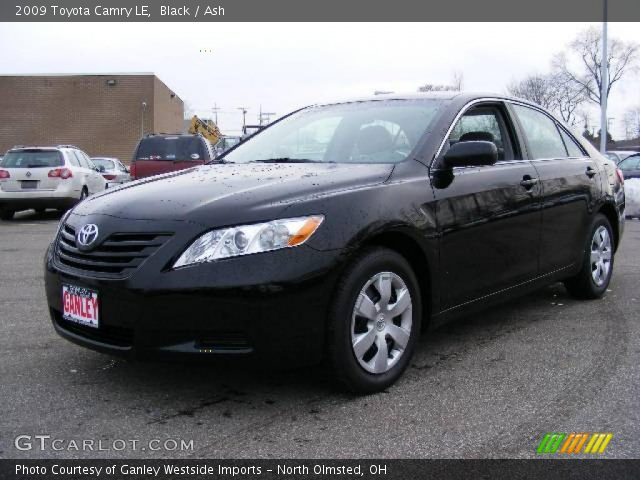 2009 Toyota Camry LE in Black