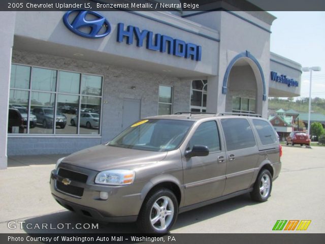 2005 Chevrolet Uplander LS in Bronzemist Metallic