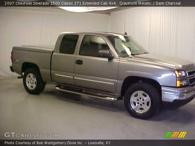 2007 Chevrolet Silverado 1500 Classic Z71 Extended Cab 4x4 in Graystone Metallic