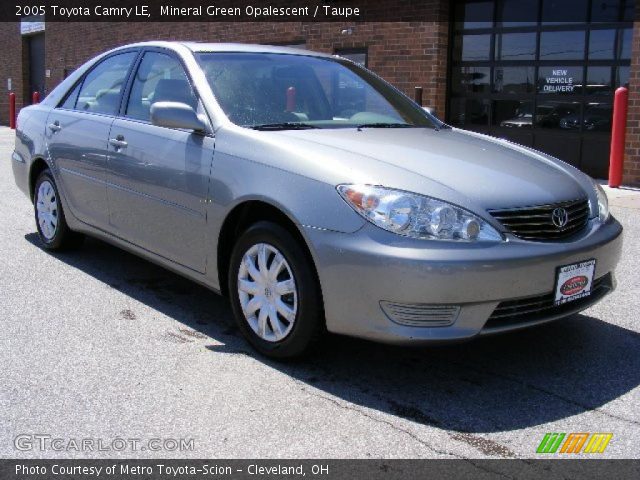 2005 Toyota Camry LE in Mineral Green Opalescent