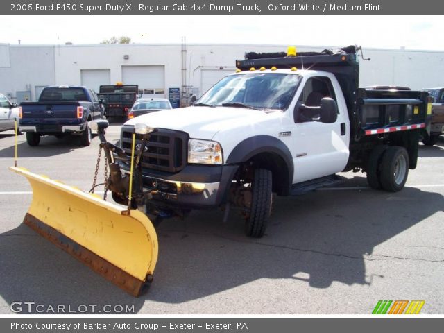 2006 Ford F450 Super Duty XL Regular Cab 4x4 Dump Truck in Oxford White