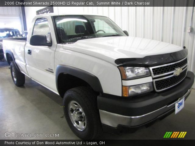 2006 Chevrolet Silverado 2500HD LS Regular Cab in Summit White
