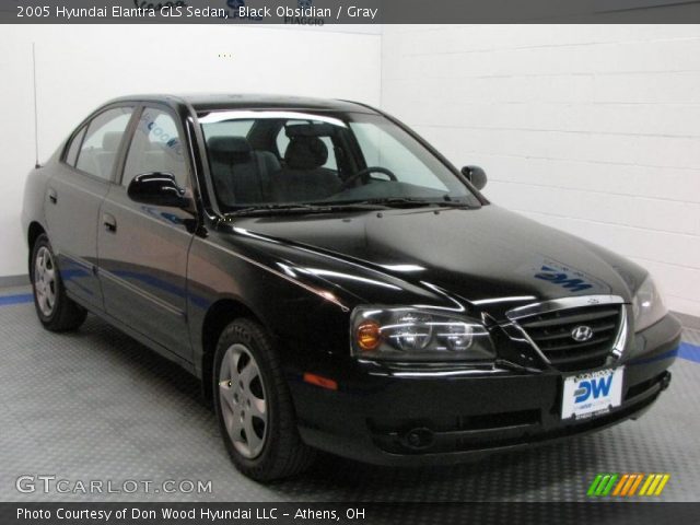 2005 Hyundai Elantra GLS Sedan in Black Obsidian