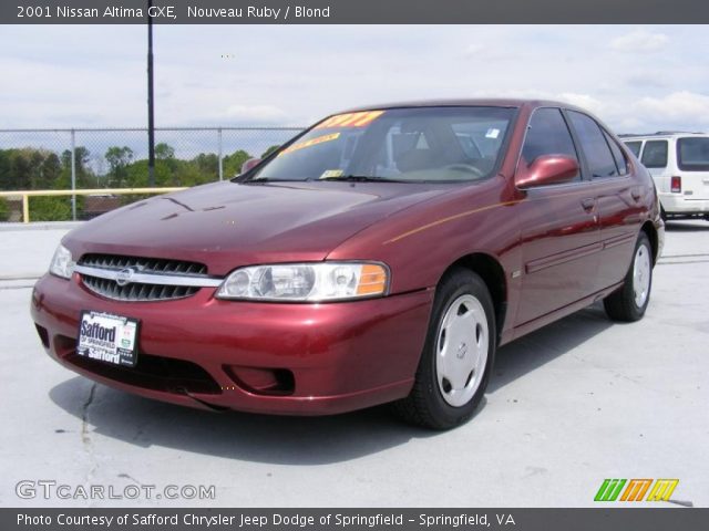 2001 Nissan Altima GXE in Nouveau Ruby