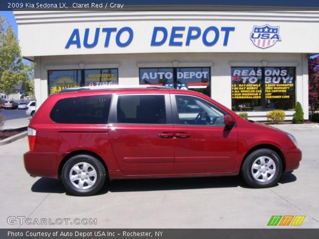 2009 Kia Sedona LX in Claret Red