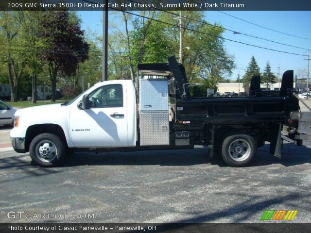 2009 GMC Sierra 3500HD Regular Cab 4x4 Chassis in Summit White