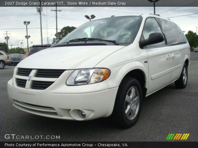 2007 Dodge Grand Caravan SXT in Stone White