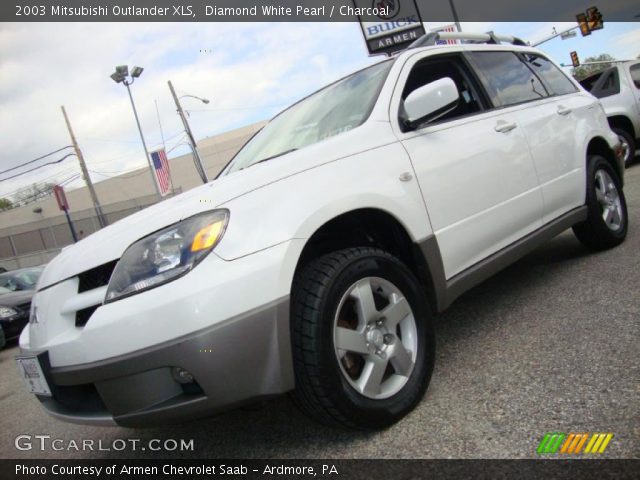 2003 Mitsubishi Outlander XLS in Diamond White Pearl