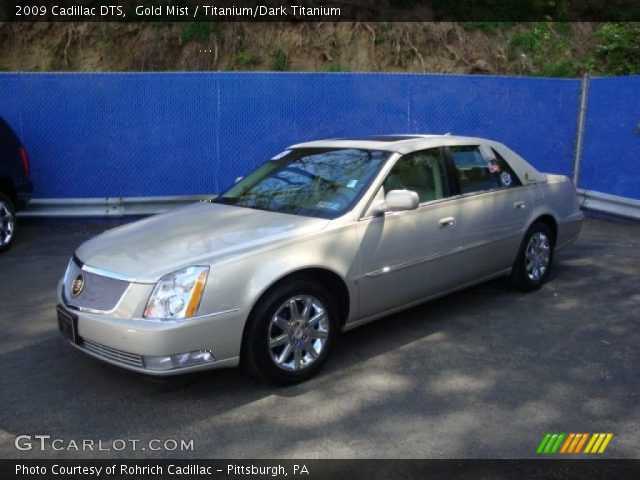2009 Cadillac DTS  in Gold Mist