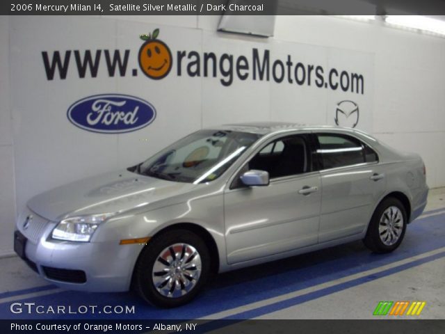 2006 Mercury Milan I4 in Satellite Silver Metallic