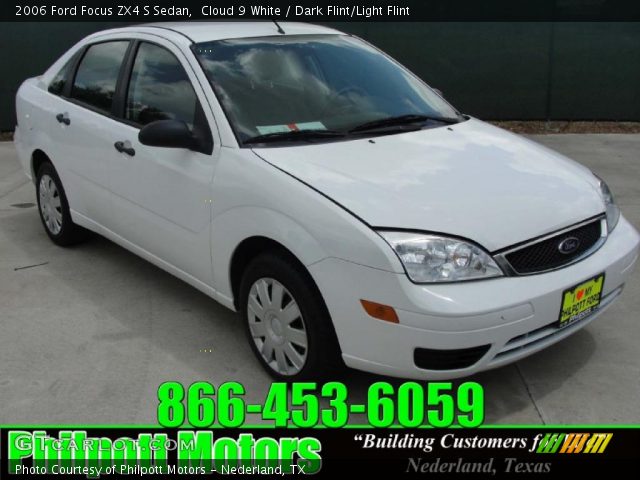 2006 Ford Focus ZX4 S Sedan in Cloud 9 White