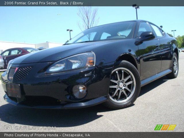 2006 Pontiac Grand Prix Sedan in Black