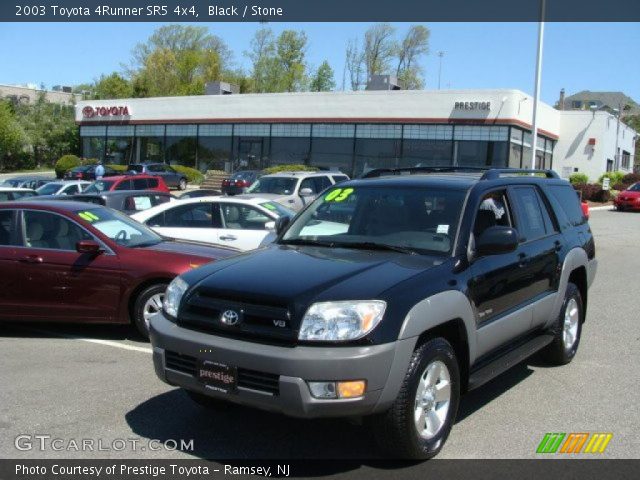 2003 Toyota 4Runner SR5 4x4 in Black