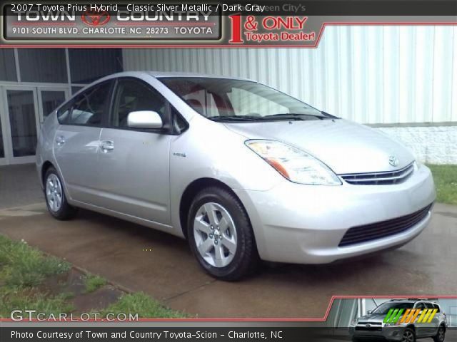 2007 Toyota Prius Hybrid in Classic Silver Metallic