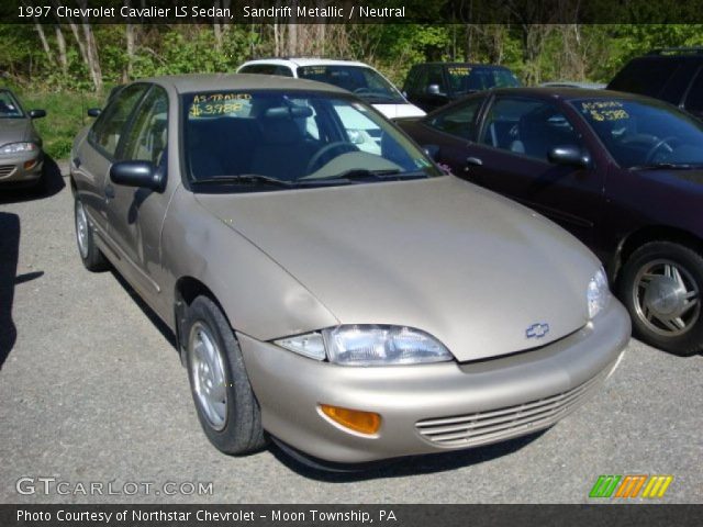 1997 Chevrolet Cavalier LS Sedan in Sandrift Metallic