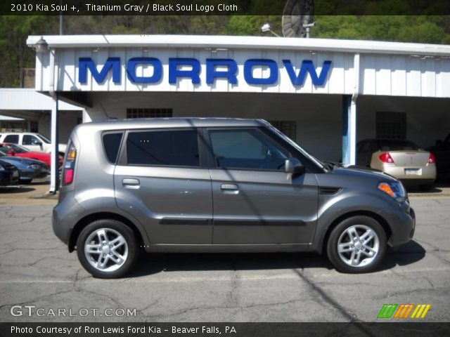 2010 Kia Soul + in Titanium Gray