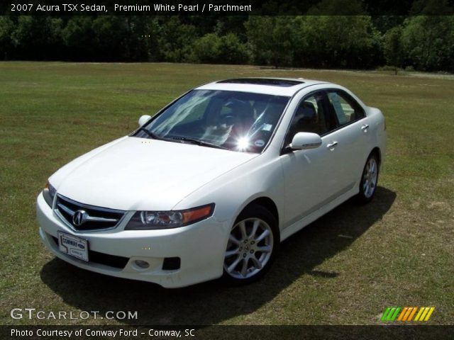 2007 Acura TSX Sedan in Premium White Pearl