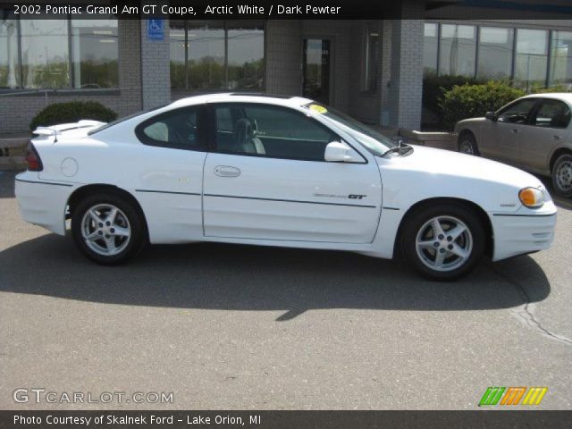 2002 Pontiac Grand Am GT Coupe in Arctic White