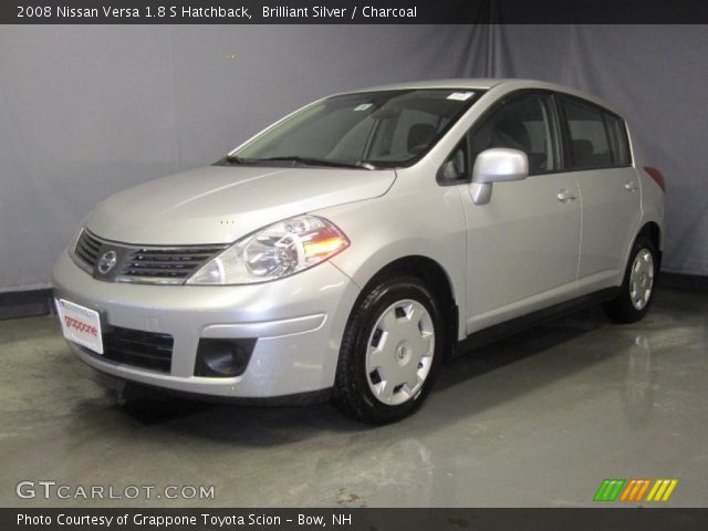2008 Nissan Versa 1.8 S Hatchback in Brilliant Silver