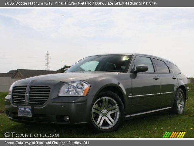 2005 Dodge Magnum R/T in Mineral Gray Metallic