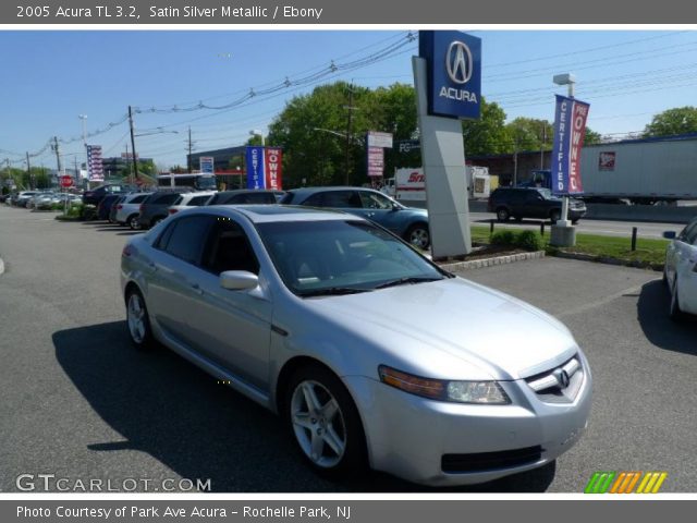 2005 Acura TL 3.2 in Satin Silver Metallic