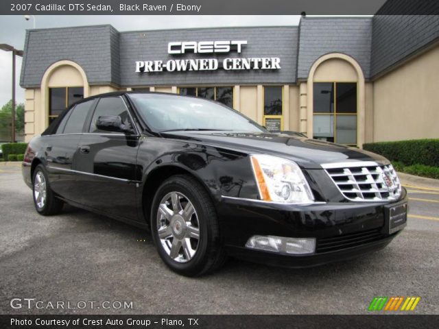 2007 Cadillac DTS Sedan in Black Raven