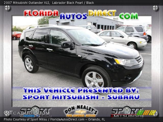 2007 Mitsubishi Outlander XLS in Labrador Black Pearl
