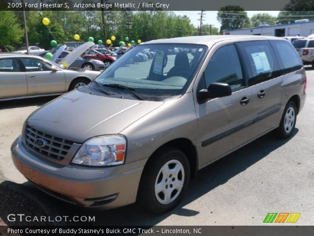 2005 Ford Freestar S in Arizona Beige Metallic