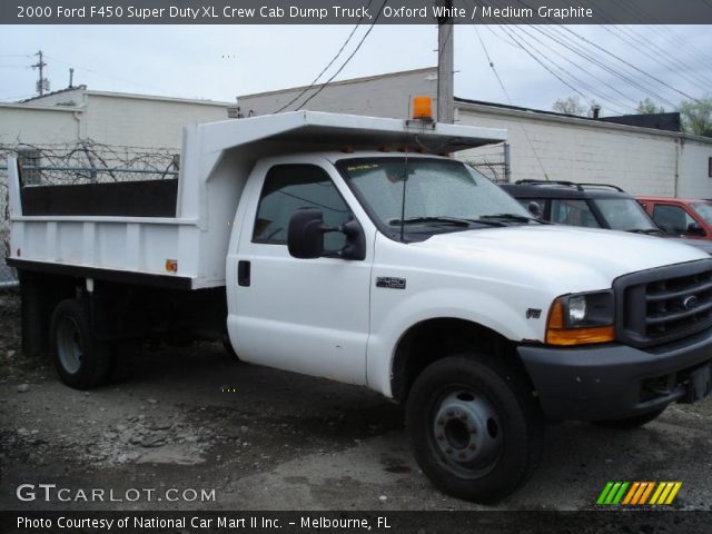2000 Ford F450 Super Duty XL Crew Cab Dump Truck in Oxford White