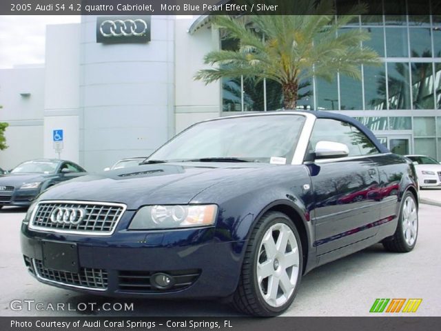 2005 Audi S4 4.2 quattro Cabriolet in Moro Blue Pearl Effect