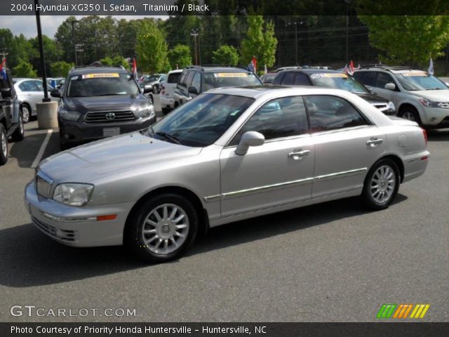 2004 Hyundai XG350 L Sedan in Titanium