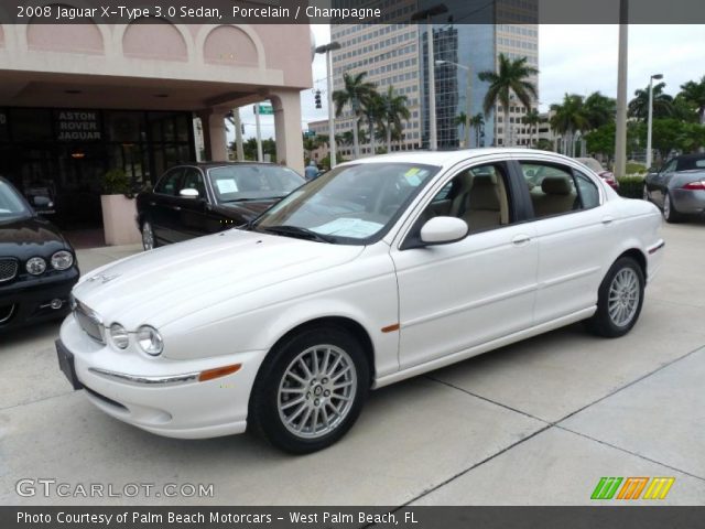 2008 Jaguar X-Type 3.0 Sedan in Porcelain