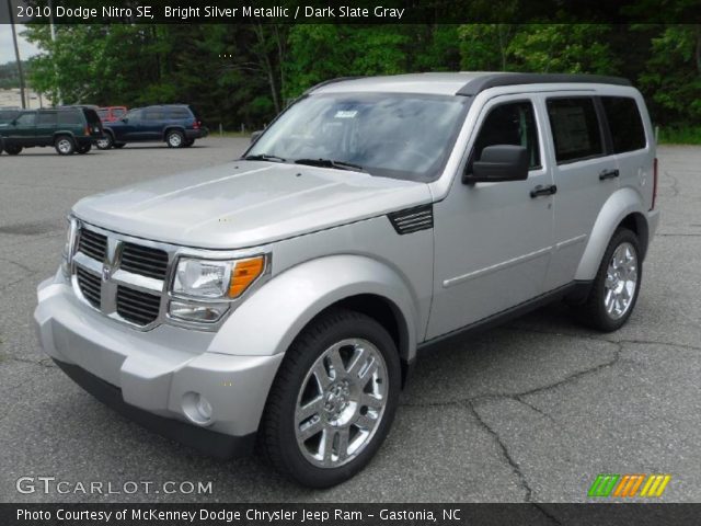 2010 Dodge Nitro SE in Bright Silver Metallic