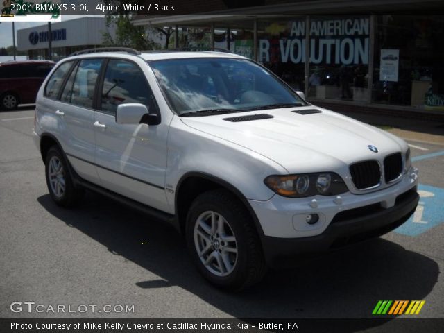 2004 BMW X5 3.0i in Alpine White