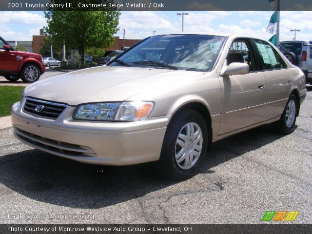 2001 Toyota Camry LE in Cashmere Beige Metallic