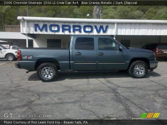 2006 Chevrolet Silverado 1500 LS Crew Cab 4x4 in Blue Granite Metallic