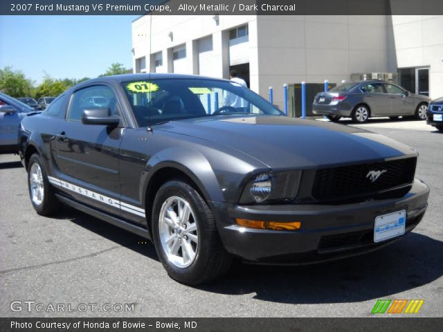2007 Ford Mustang V6 Premium Coupe in Alloy Metallic