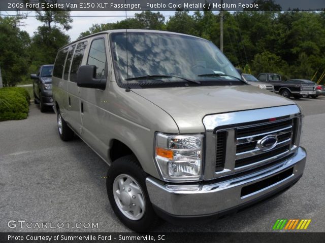 2009 Ford E Series Van E150 XLT Passenger in Pueblo Gold Metallic